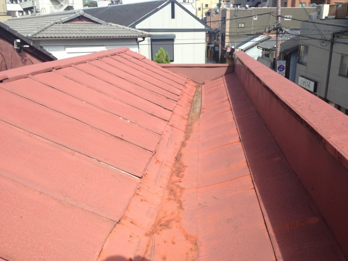 瓦棒屋根塗装　トタン屋根、庇の塗り替え工事　西宮